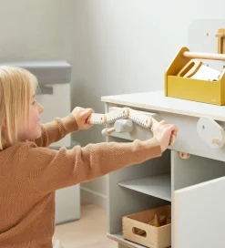 Play Værktøjssæt - 8 stk - Mustard/Naturalwood><noscript><img width=