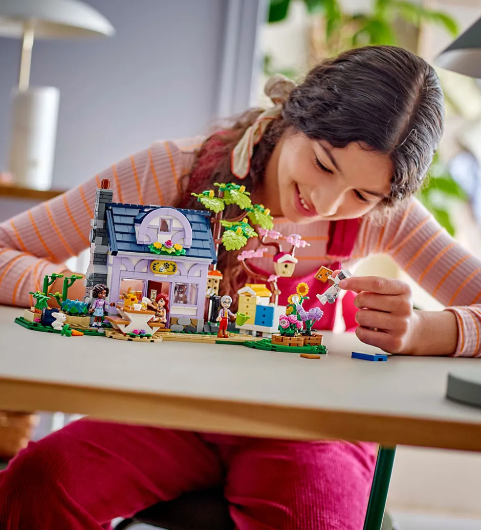Friends - Biavlerhus Og Blomsterhave 42669 - 1161 Dele>LEGO® Outlet