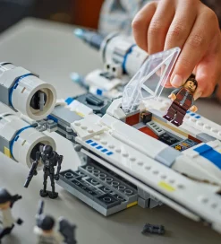 Star Wars - Oprørernes U-Wing-Stjernej... 75399 - 594 Dele><noscript><img width=