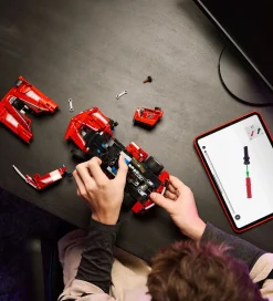 Technic - Ferrari FXX K 42212 - 897 Dele><noscript><img width=