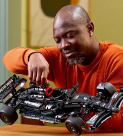 Technic - Mercedes-AMG F1 W14 E Perfo... 42171 - 1642 Dele><noscript><img width=