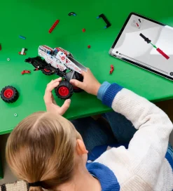 Technic - Monster Jam ThunderROARus pu... 42200 - 232 Dele><noscript><img width=
