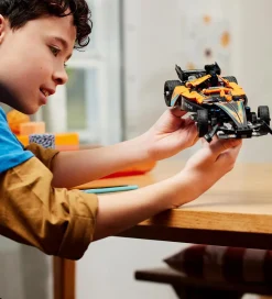 Technic - NEOM McLaren Formula E-Racerbil 42169 - 452 Dele><noscript><img width=