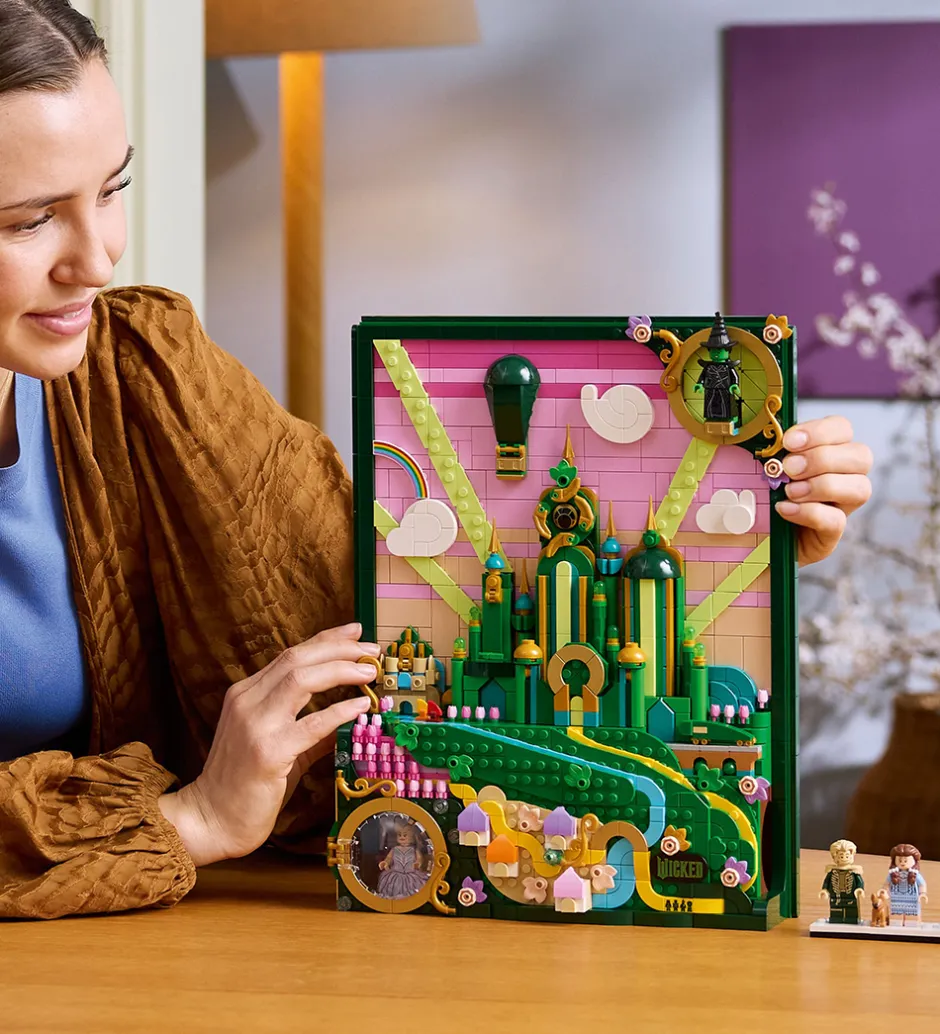 Wicked - Emerald City - Vægkunst 75685 - 1518 Dele>LEGO®