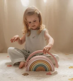 Regnbue - Fairy Garden><noscript><img width=