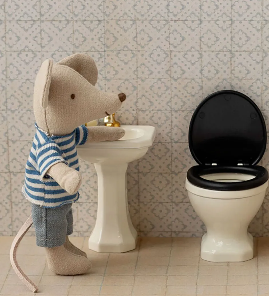 Miniature Toilet - Mus - Råhvid>Maileg Outlet
