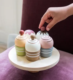 Legemad - Cupcakes På Kagefad - Træ><noscript><img width=