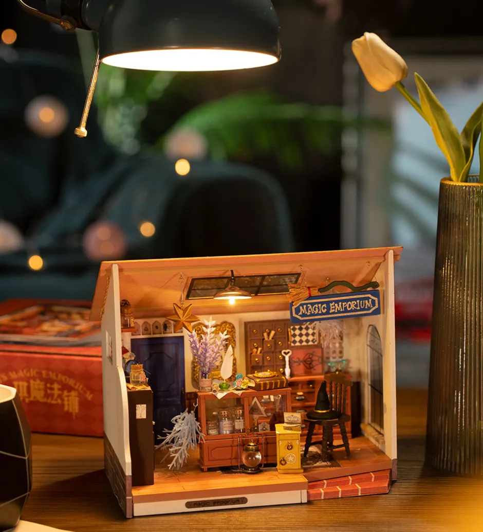Miniature-diorama - DIY - Kiki's Magic Emporium DG155 - 2>Rolife Outlet