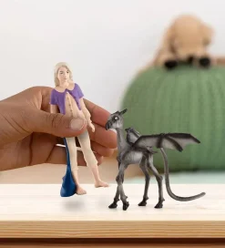 Harry Potter - Luna Lovegood & Baby Thestral - H: 10,1>Schleich Outlet