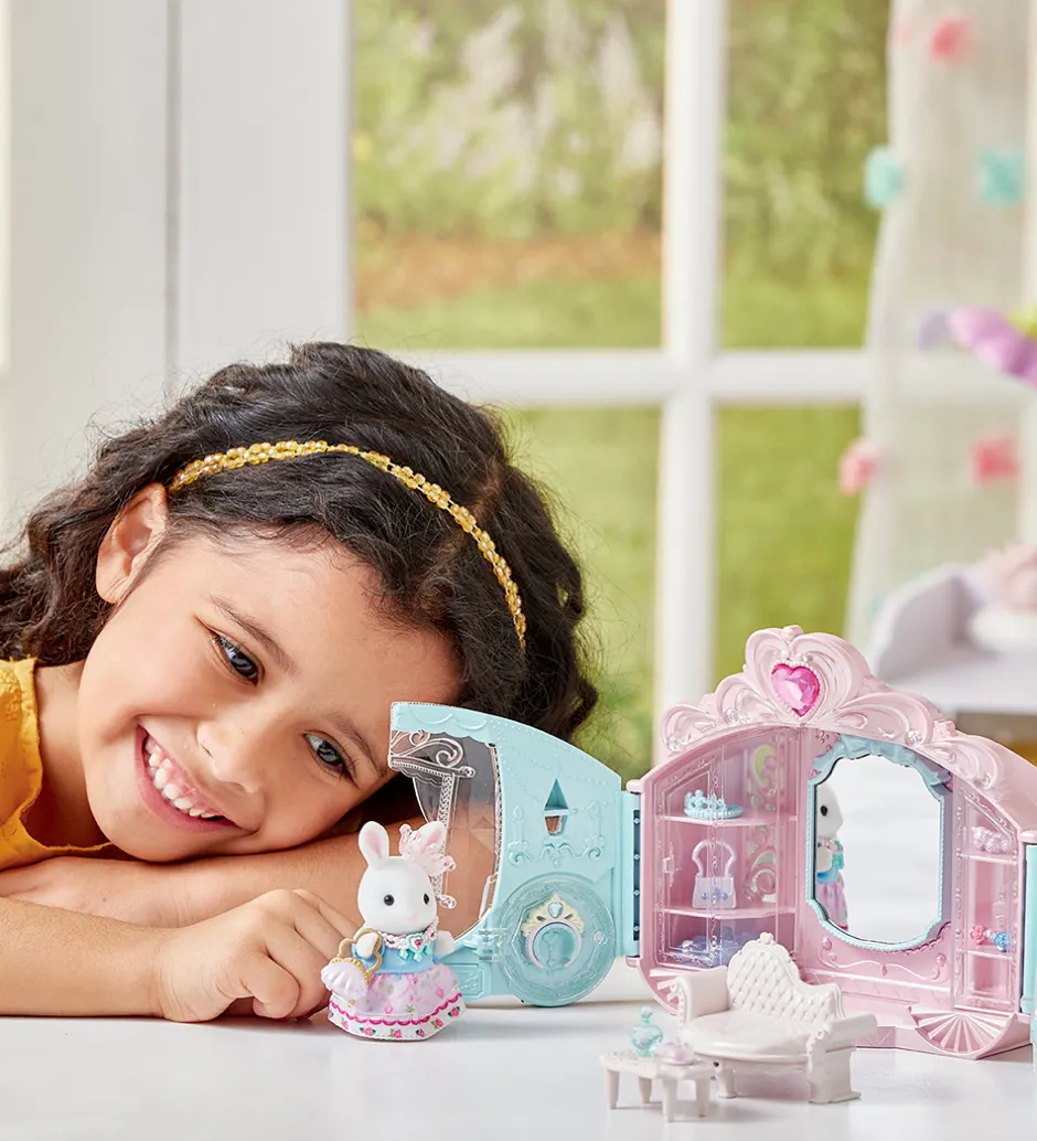 - Style & Sparkle Dressing Room - 5758>Sylvanian Families Discount